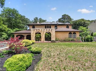 9 Foxcroft Ct, Voorhees, NJ 08043
