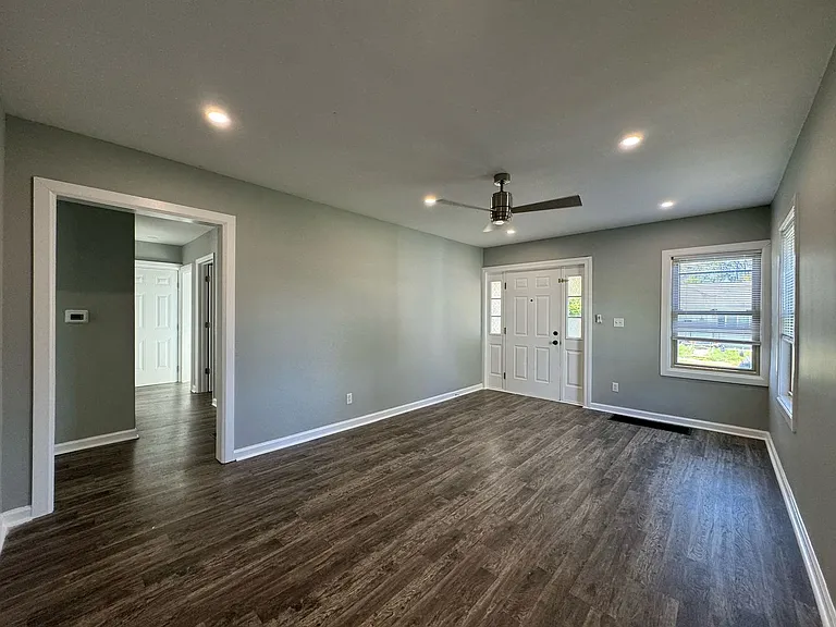 324 Hillcrest Ave #Z1 — Photo 3