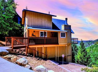 929 Trinity Dr, Lake Arrowhead, CA 92352
