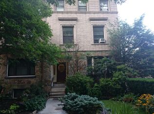 1 Regent Cir #1, Brookline, MA 02445