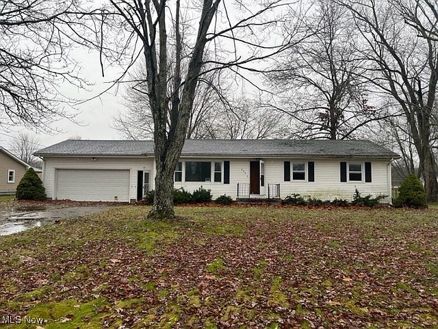 1st image of 330 Susan Dr