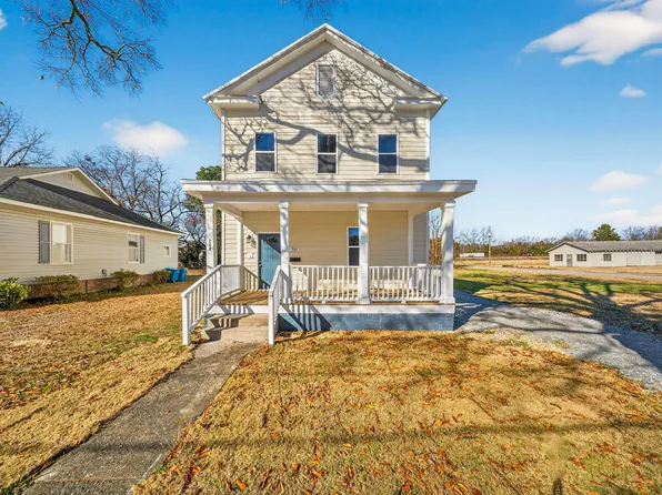 309 N Wilson Ave, Dunn, NC 28334