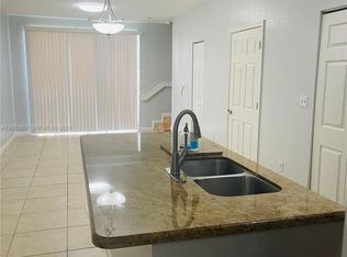 6364 Landings Way, Fort Lauderdale, FL 33321