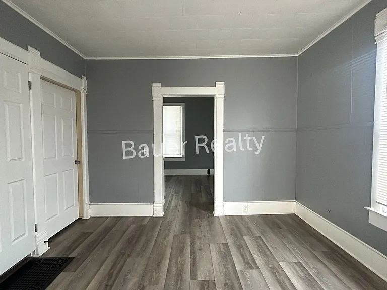 114 Dale Ave — Photo 10