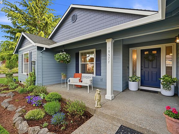 5th image of 19577 Morrie Dr