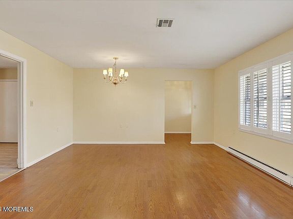5th image of 699A Plymouth Drive