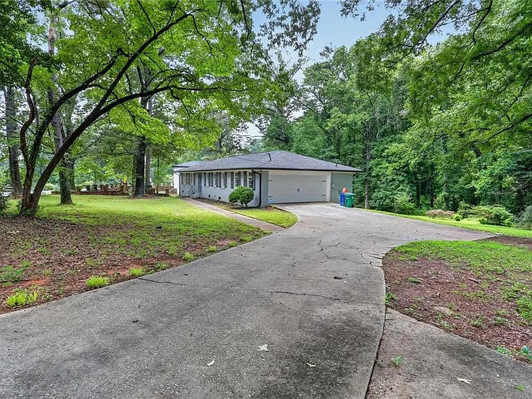 2495 Whites Mill Rd — Photo 29