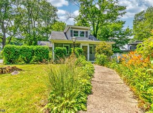 18 Tennis Rd, Lake Hopatcong, NJ 07849