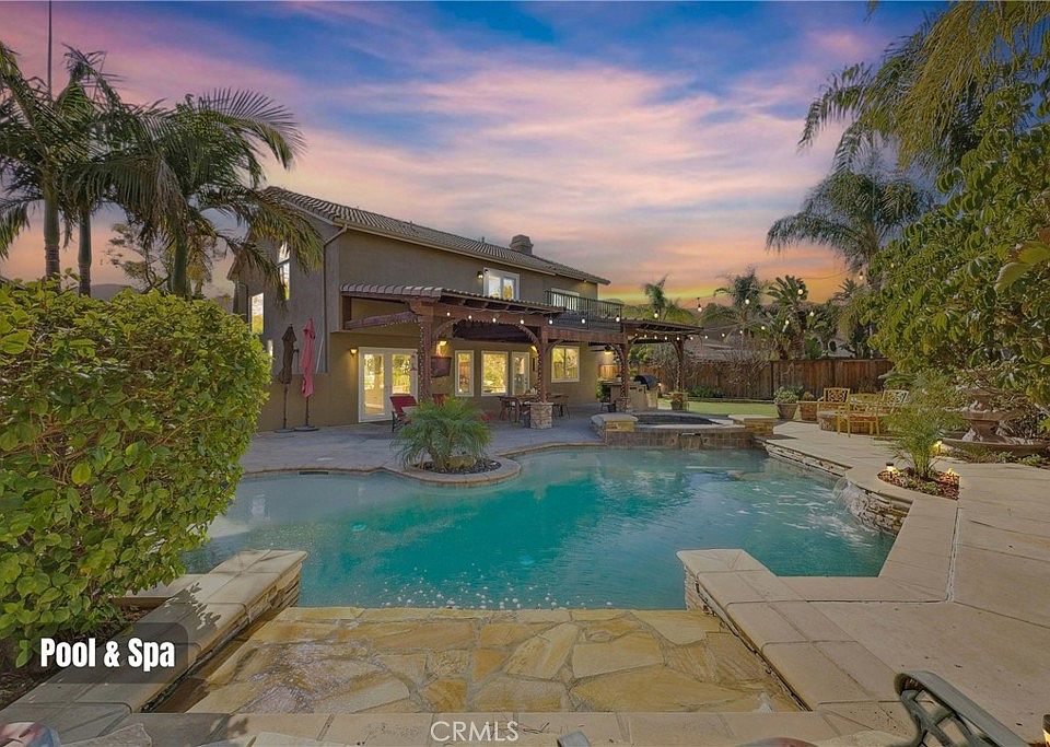 1st image of 439 Donatello Dr