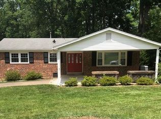 6611 Huntsman Blvd, Springfield, VA 22152