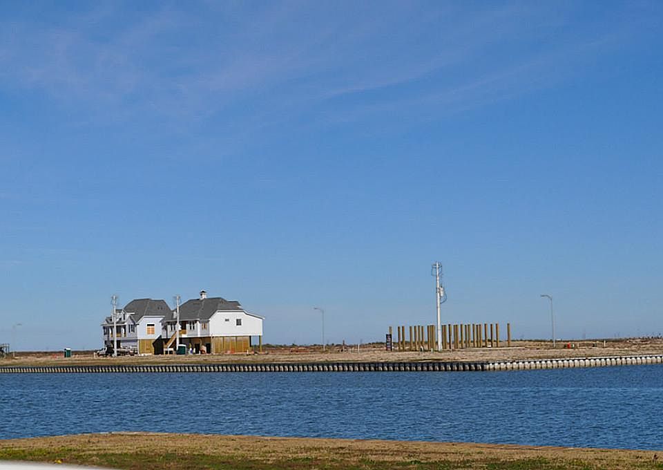 1st image of 23 Sugarloaf
