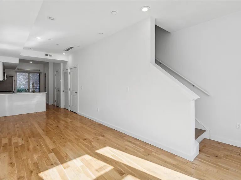 1247 N 28th St #2A — Photo 14