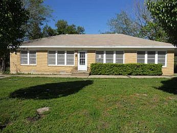 1st image of 1531 Greenlawn Dr