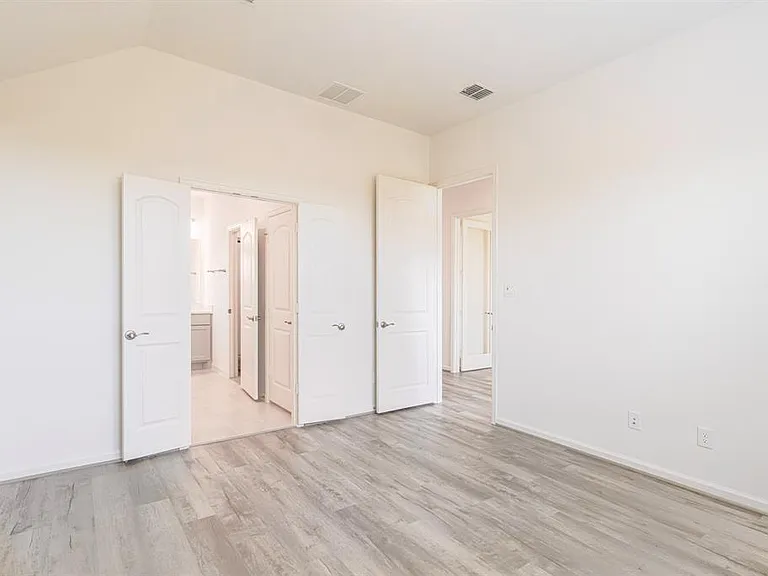 2850 Orange Leaf Dr — Photo 18
