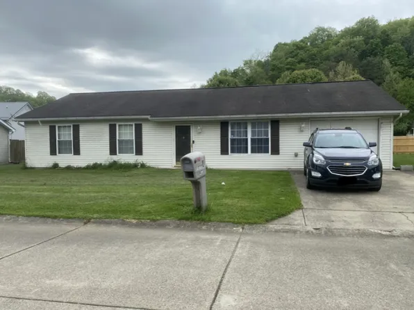 91 Sitting Bull Dr, Saint Albans, WV 25177