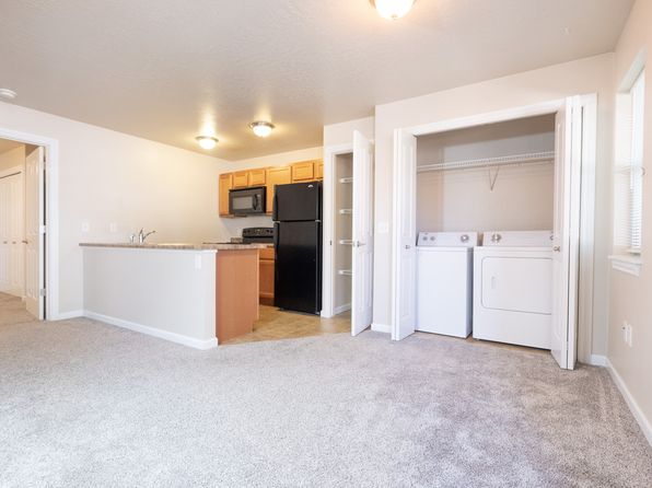 1909 Kensington Ave #203