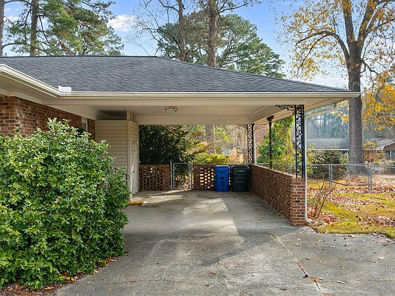 3rd image of 6341 Niblick Road