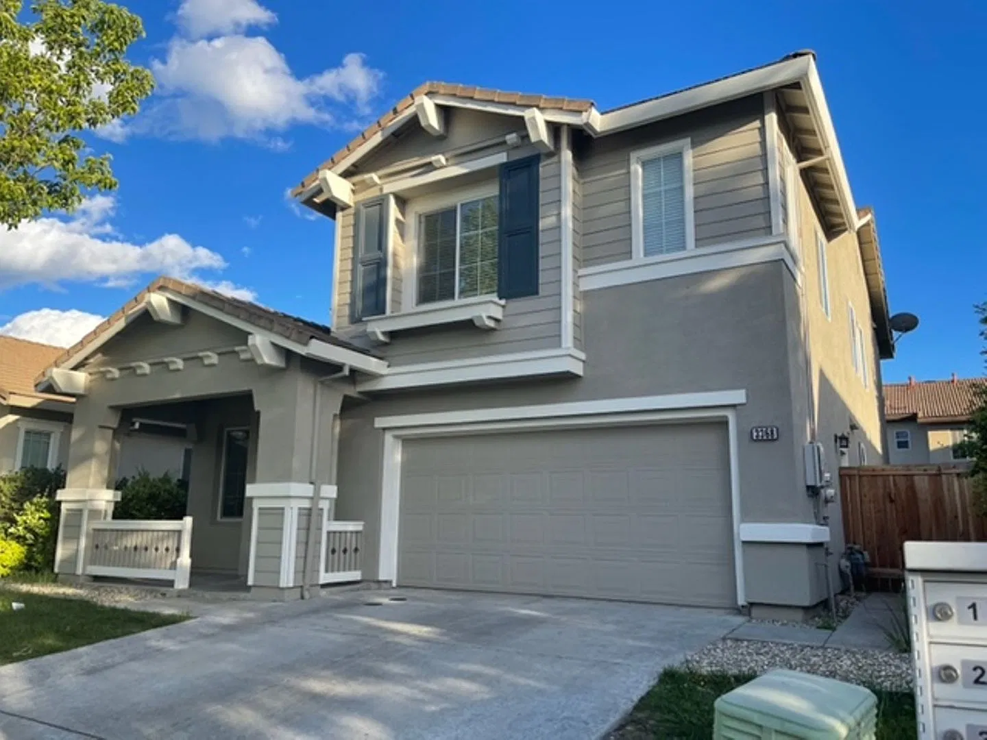 Turn Key Home, Ready For New Occupants! — Photo 2