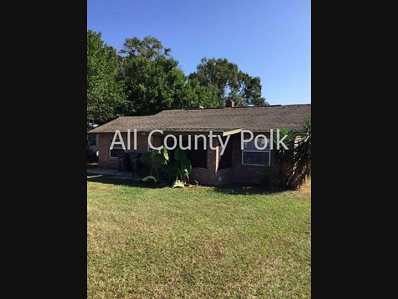 3rd image of 129 W Palm Dr