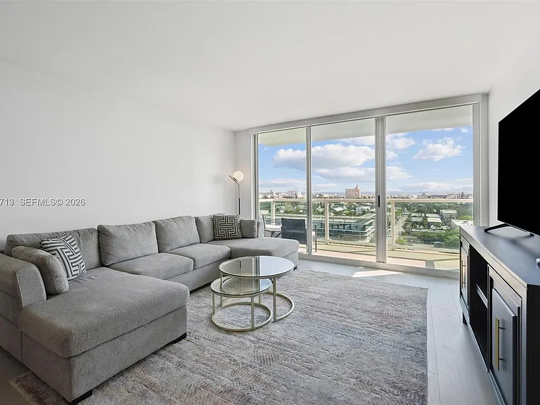 650 West Ave #1406 — Photo 4