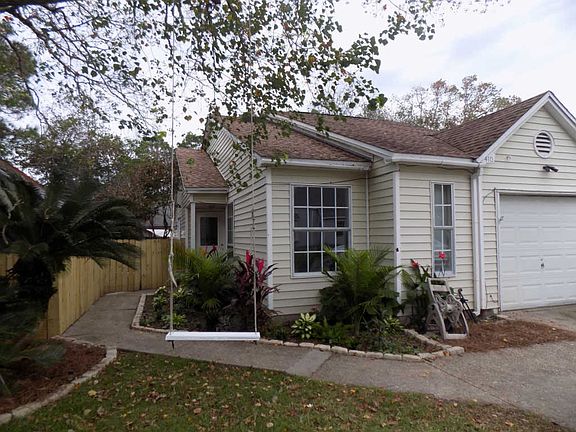 3rd image of 410 Heritage Way
