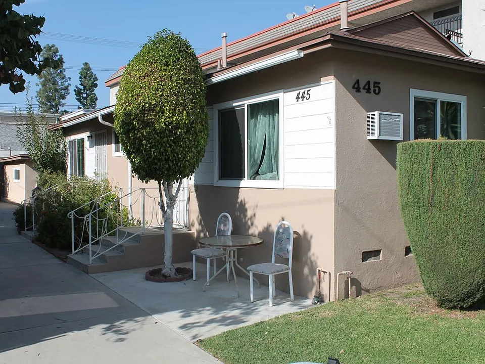 445 E Providencia Ave #A