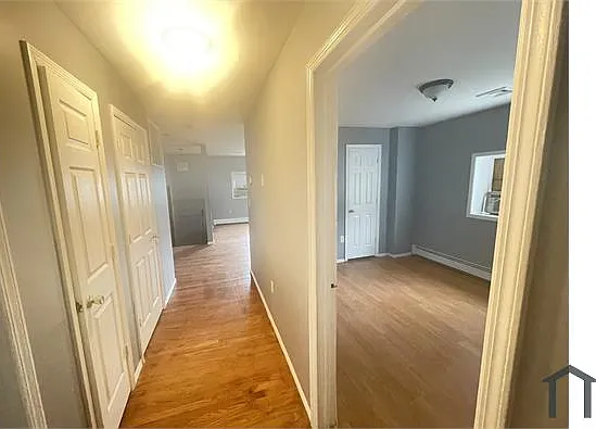 1 bed, $2,900 — Photo 4
