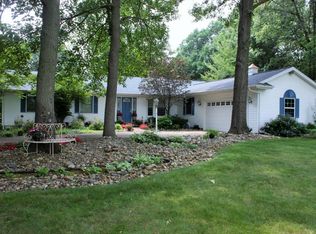 15593 Shady Ln, Three Rivers, MI 49093