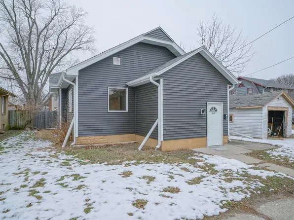 1428 North Ave, Rockford, IL 61103