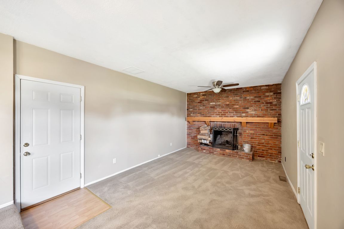 next background image