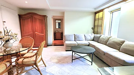 Rented by Barlavi Inc.