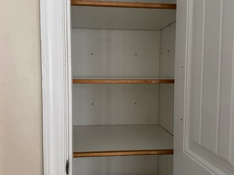 1100 Paddock Park Cir — Photo 8