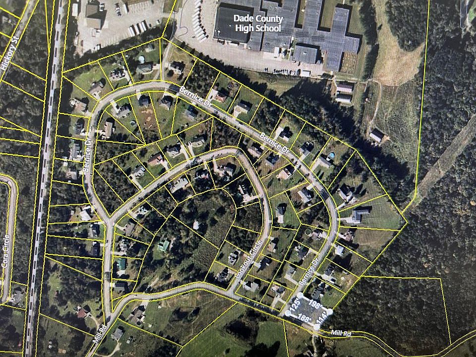 1st image of 27 Bernice Dr