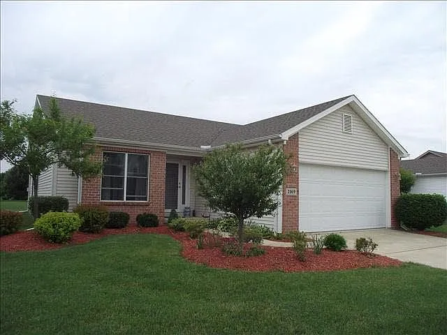 2169 Princeton Ln photo 1