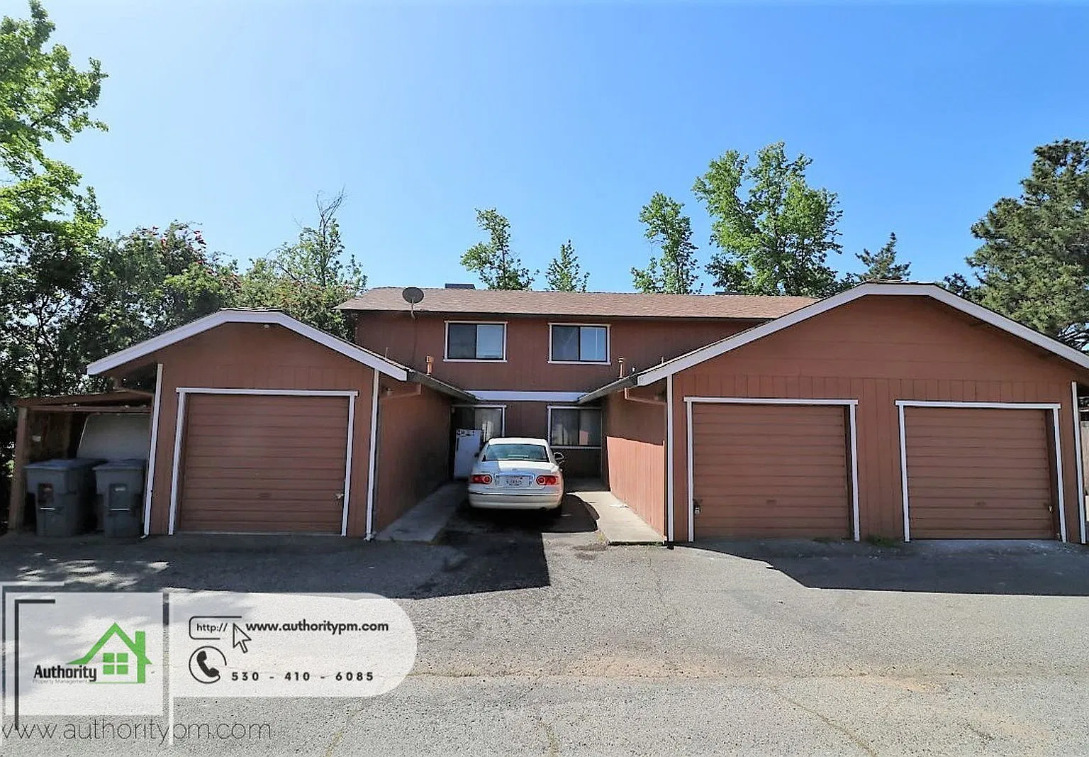 2 bed, 1.0 bath, 925 sqft, $1,350 — Photo 2
