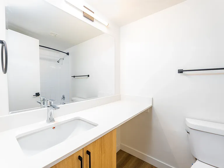 815 50th Ave SW — Photo 23