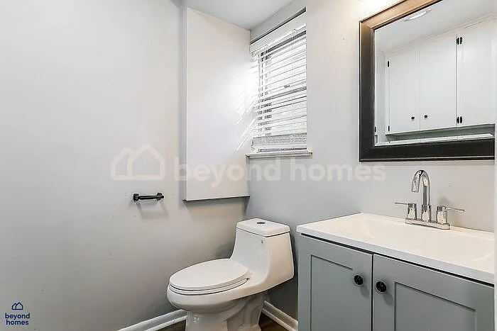1908 Clapboard Hill Rd — Photo 12