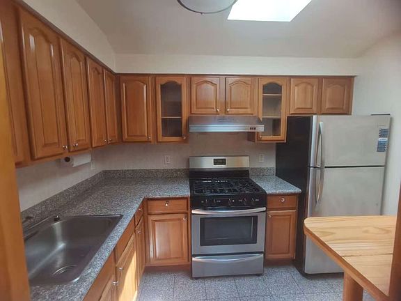 2nd image of 132-33 58th Ave Floor 3