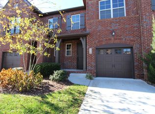 114 Ambassador Private Cir, Hendersonville, TN 37075