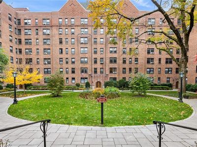 180 Garth Road #TH, Scarsdale, NY, 10583
