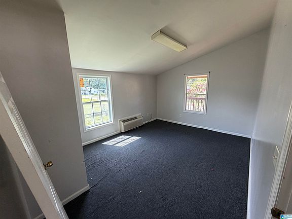5th image of 2305 5th St E