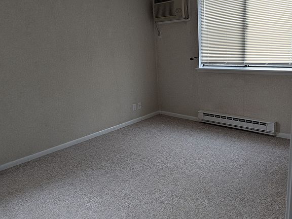 2nd image of 3 Burr St #3C