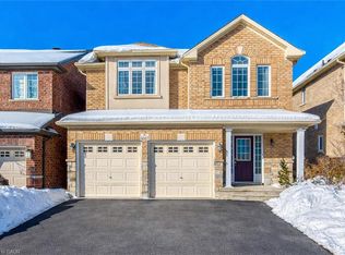 4663 Huffman Rd, Burlington, ON L7M 0E4