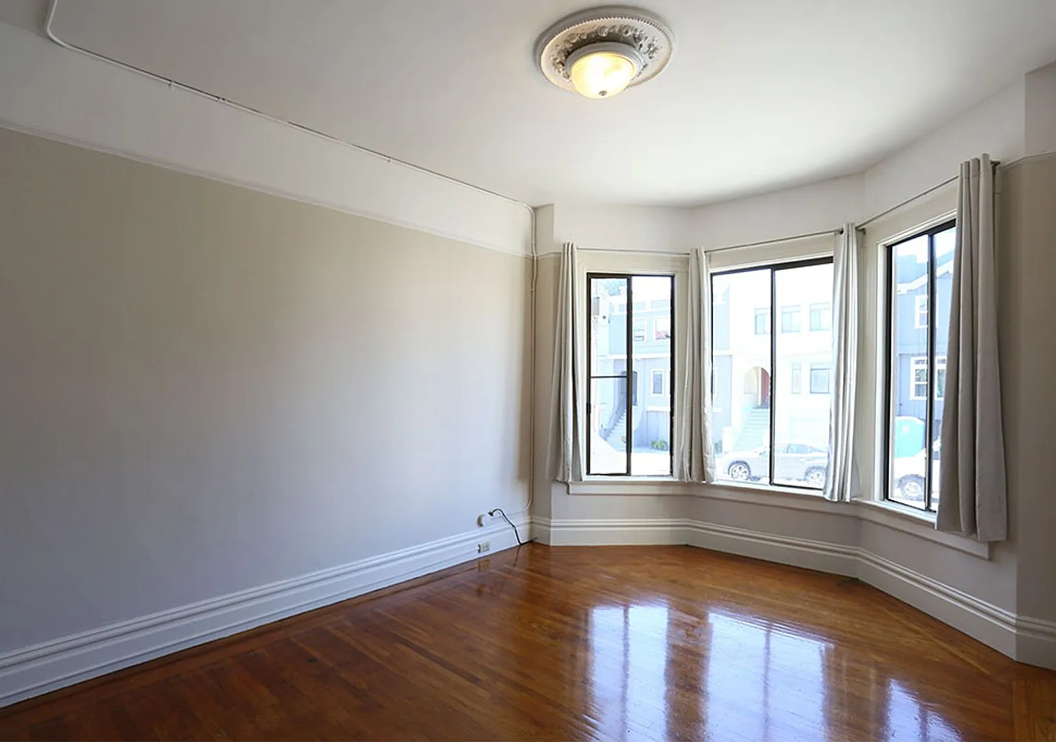 614 10th Avenue #3 — Photo 4