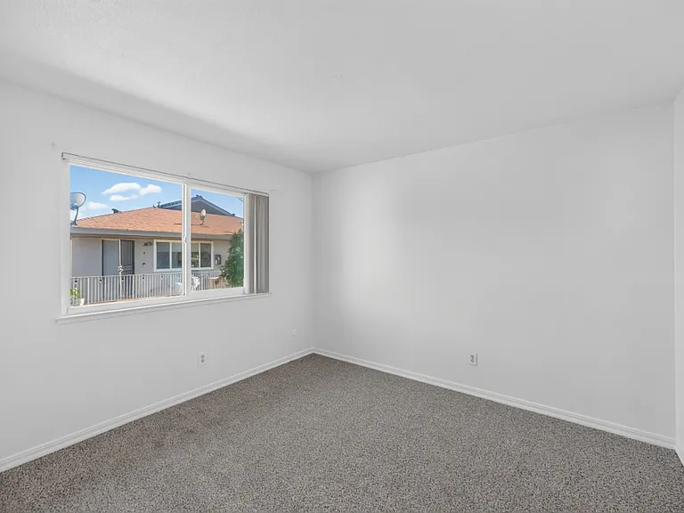 812 Carro Dr #4 — Photo 15
