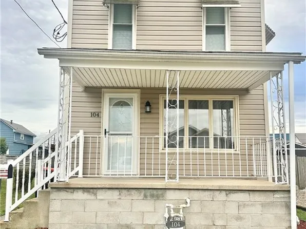 104 Avenue C, Latrobe, PA 15650
