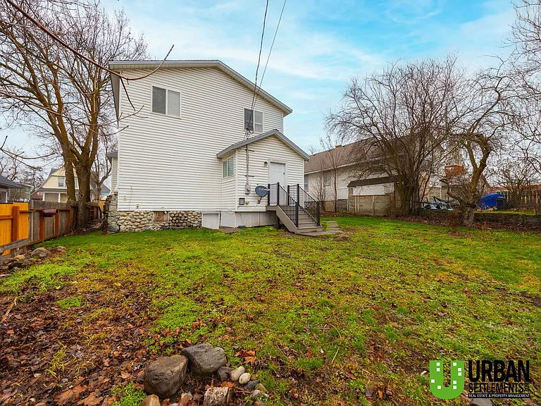 1511 W Gardner Ave — Photo 24