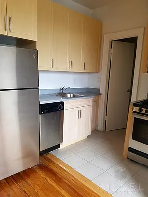 Rented by Hillel Realty Group | media 9