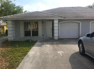 13896 Folkestone Cir, Wellington, FL 33414