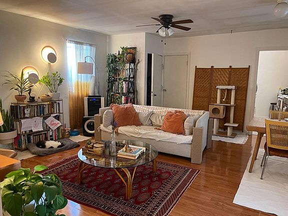 2nd image of 5758 Omaha St #B